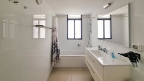 House | 2 bedrooms - Nitsana Cachemire in Tel Aviv-yafo (Tel Aviv)
