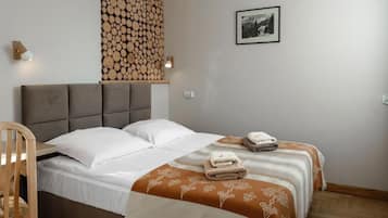 Double Room, Balcony | Iron/ironing board