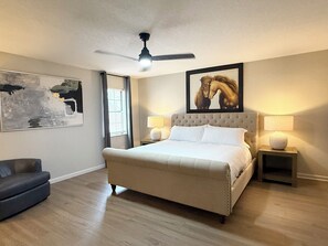 4 habitaciones, tabla de planchar con plancha y wifi gratis