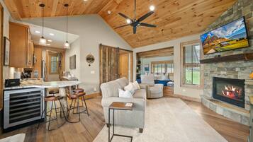 Smart TV, fireplace, music library, video library