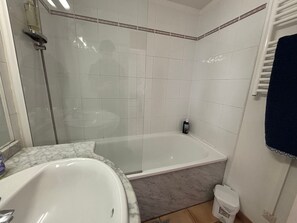 Hair dryer - Apartment for 6 with Socoa view and terrace (Ciboure)