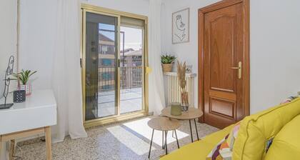 2-Bedroom Retreat with Terrace in Granada - Steps from Metro and Bus