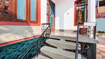 独立别墅 | 前台