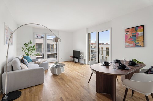 Luxurs 4-Zimmer-Wohnung ARTDECÓ I Terrasse I Familie I Parkplatz I Home Office