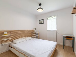 4 bedrooms, free WiFi - Duplex for 11 people, 50m to cable car, Wi-Fi, parking (Loudenvielle)