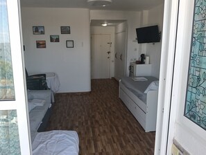 Draps fournis, accès pour personnes à mobilité réduite