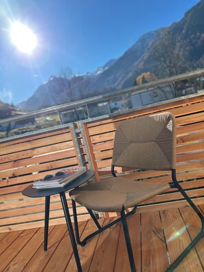 Ropa de cama hipoalergénica, escritorio, cunas y wifi gratis 