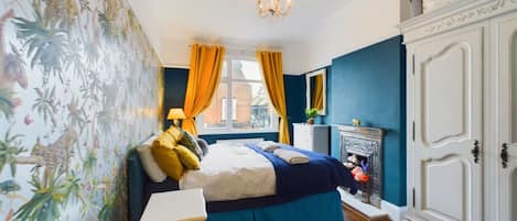2 chambres, bureau, fer et planche à repasser, Wi-Fi gratuit