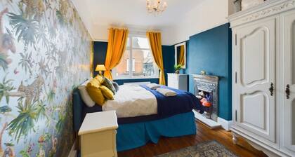 2 Bed Apartment- Leigh Broadway