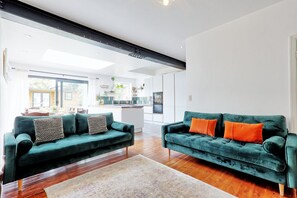 Smart TV, books, offices