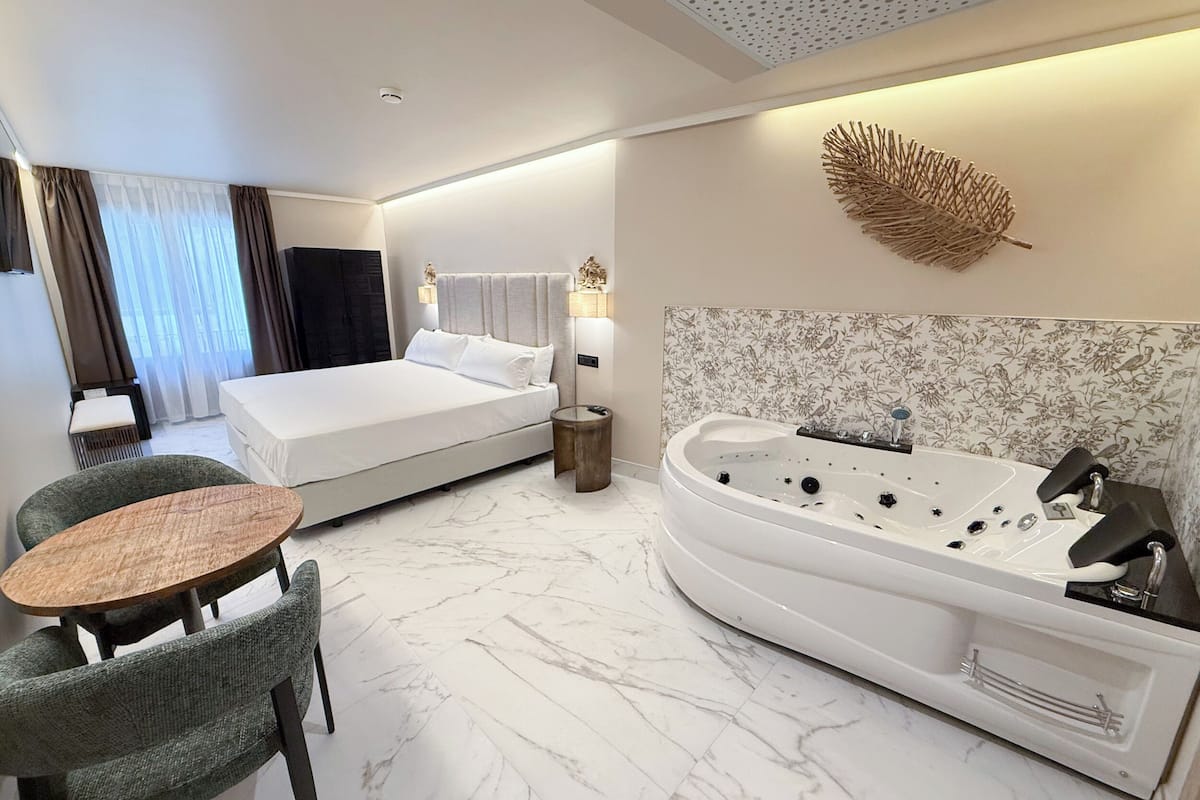 Comfort Double Room, City View | Down duvets, memory-foam beds, desk, laptop workspace
