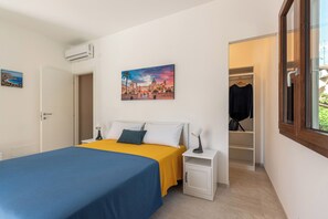 Iron/ironing board, free WiFi, bed sheets - Villetta Hilda by Wonderful Italy (Palermo)