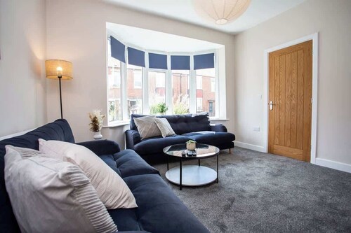 Vacant nests | The Haughton | Spacious | Central