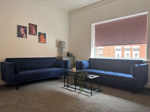 Smart TV, offices