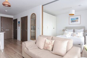 TV - Chelsea - Studio Appartment (London)