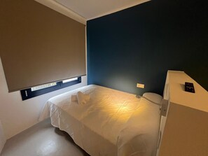 1 habitación, internet y ropa de cama 