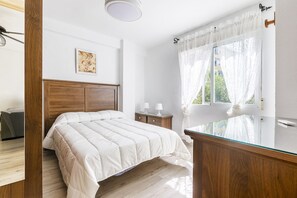 3 bedrooms, free WiFi, bed sheets - A&N Yecla Torre del Mar (Torre del Mar)