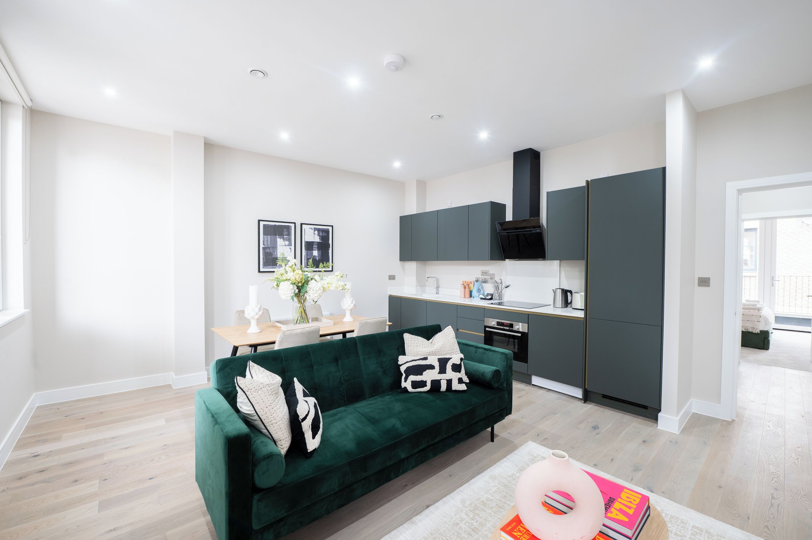 Classic Apartment | Living area