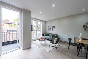 Executive Apartment | Living area