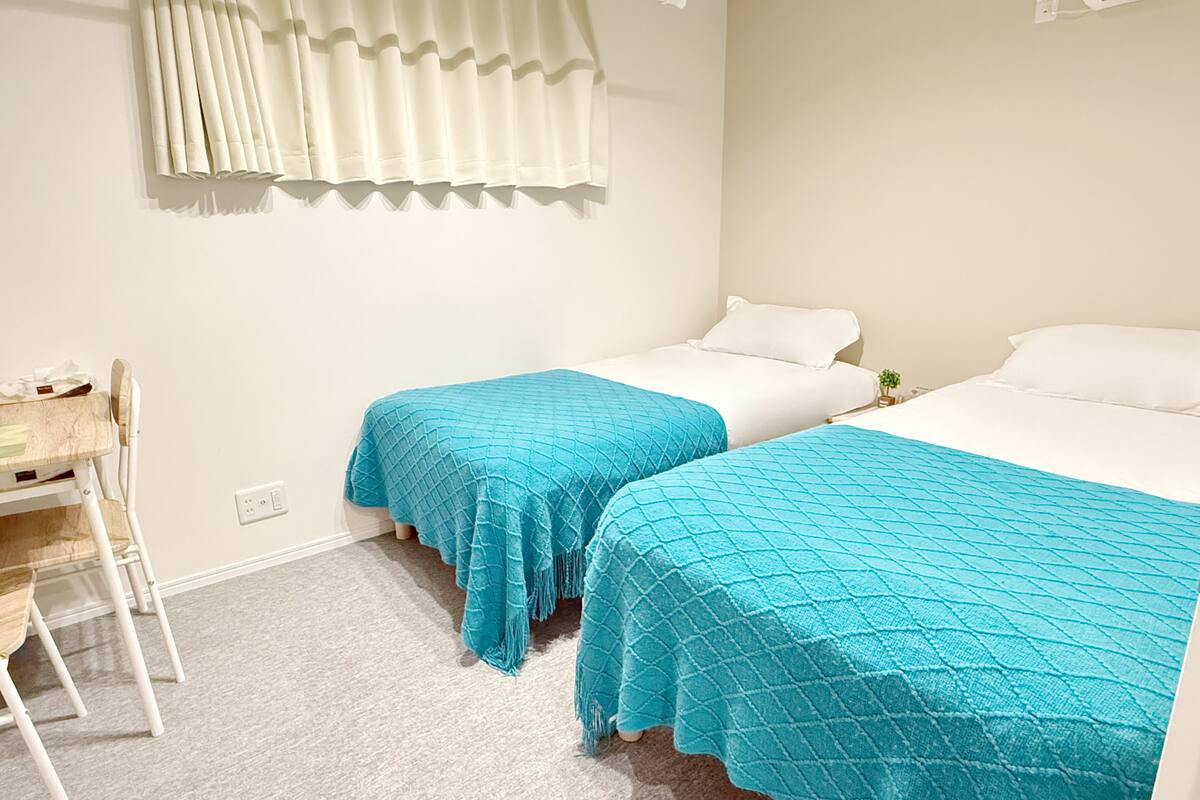 Standard Triple Room, Multiple Beds | Desk, laptop workspace, blackout drapes, free WiFi