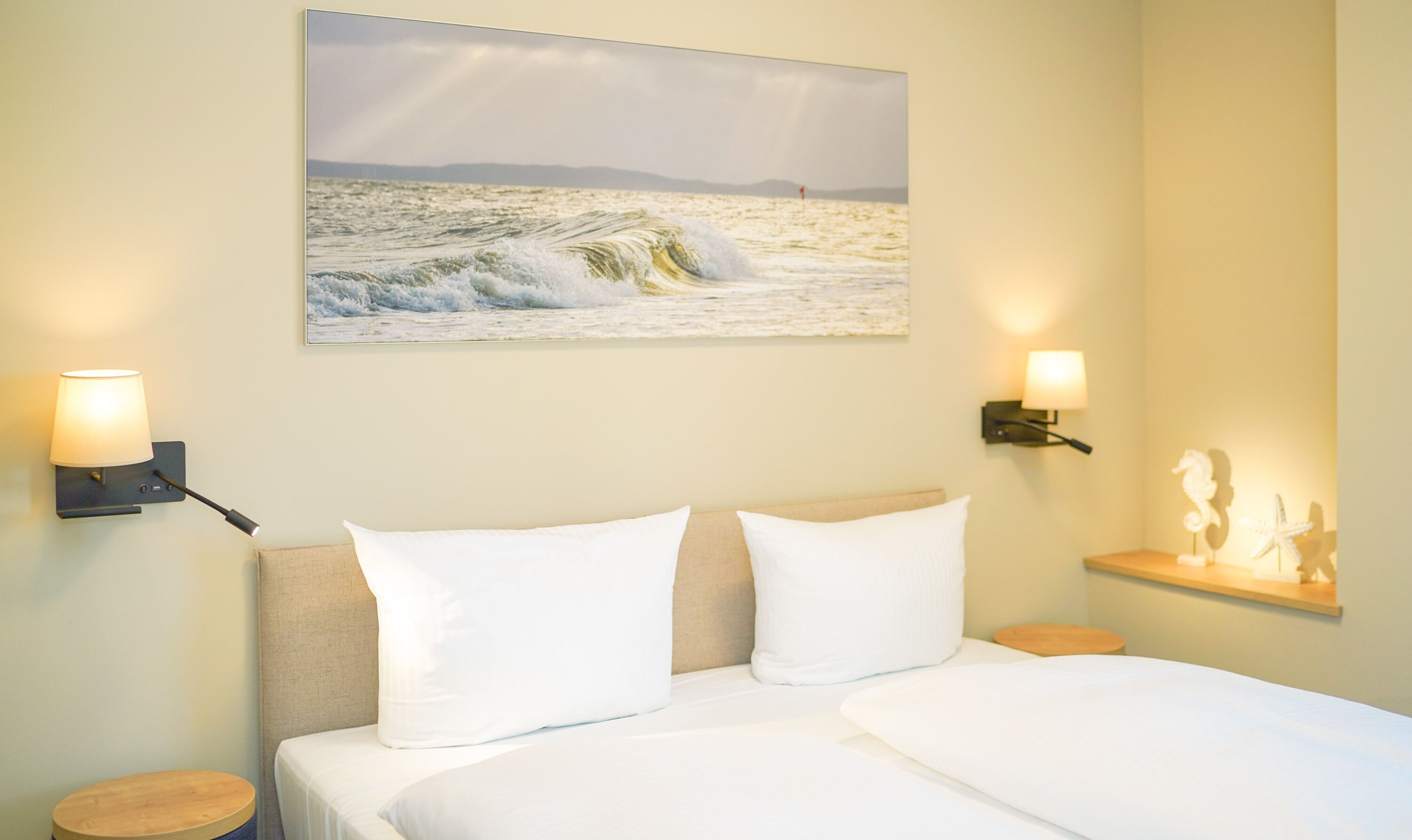 In-room safe, free WiFi, bed sheets