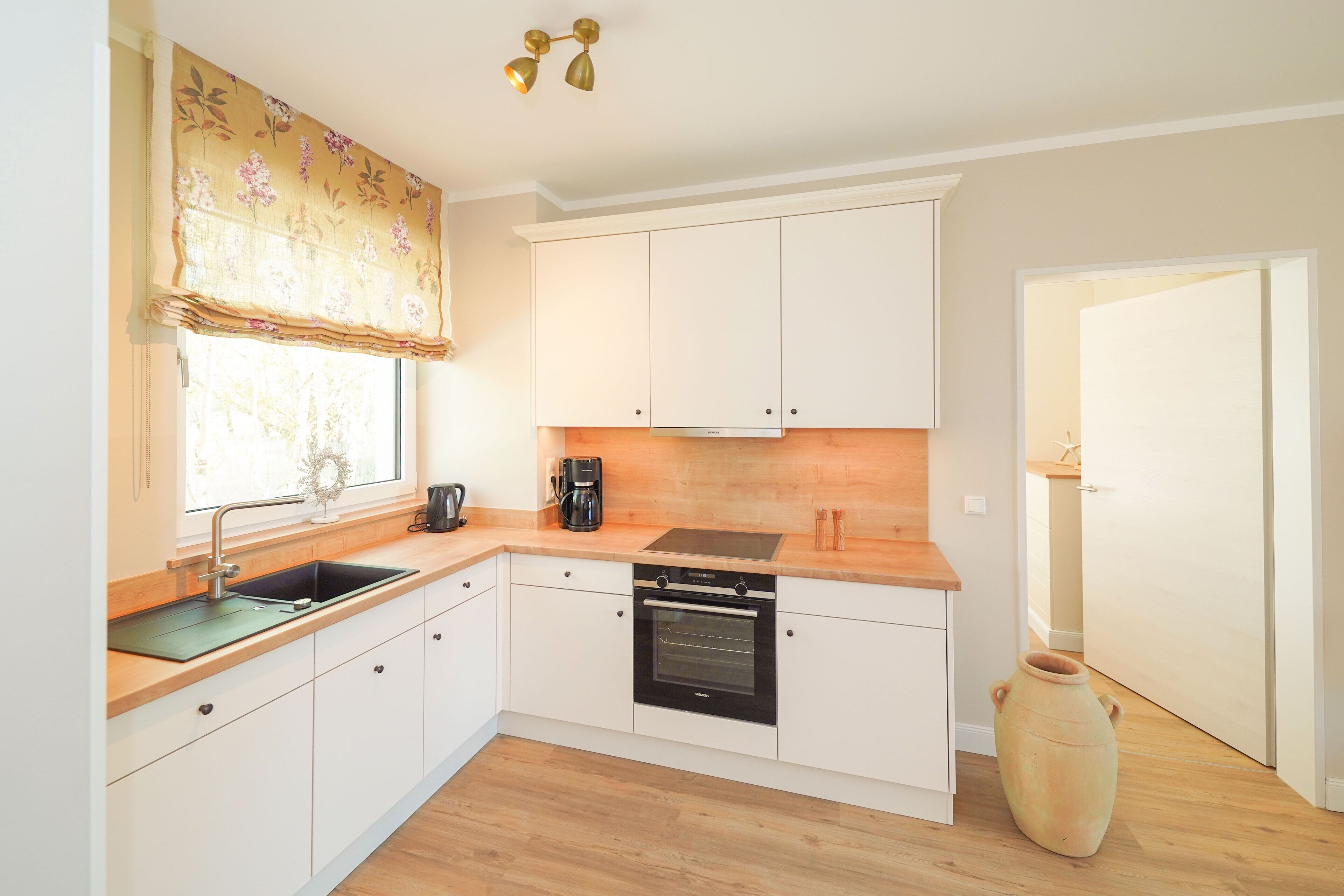 Fridge, microwave, dishwasher, highchair