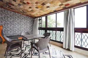 House | Balkoni