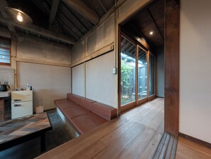 Traditional Room, Multiple Beds, Non Smoking, Private Bathroom | Free WiFi