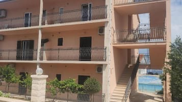 House (Rooms Tatjana - Double Room (2)) | Exterior