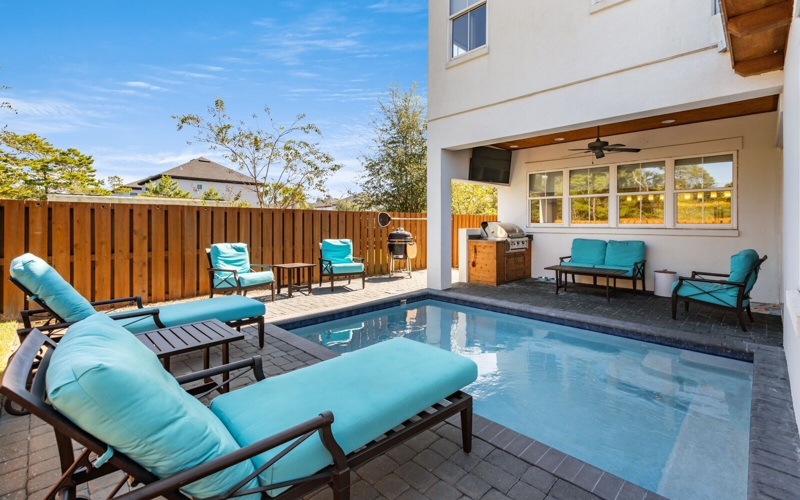 Hus, flere senger, adgang til basseng, bassengutsikt (Changes in Latitude) | Utsikt fra rommet