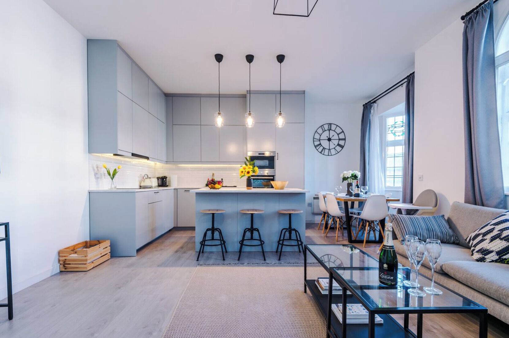 Apartment | Living area