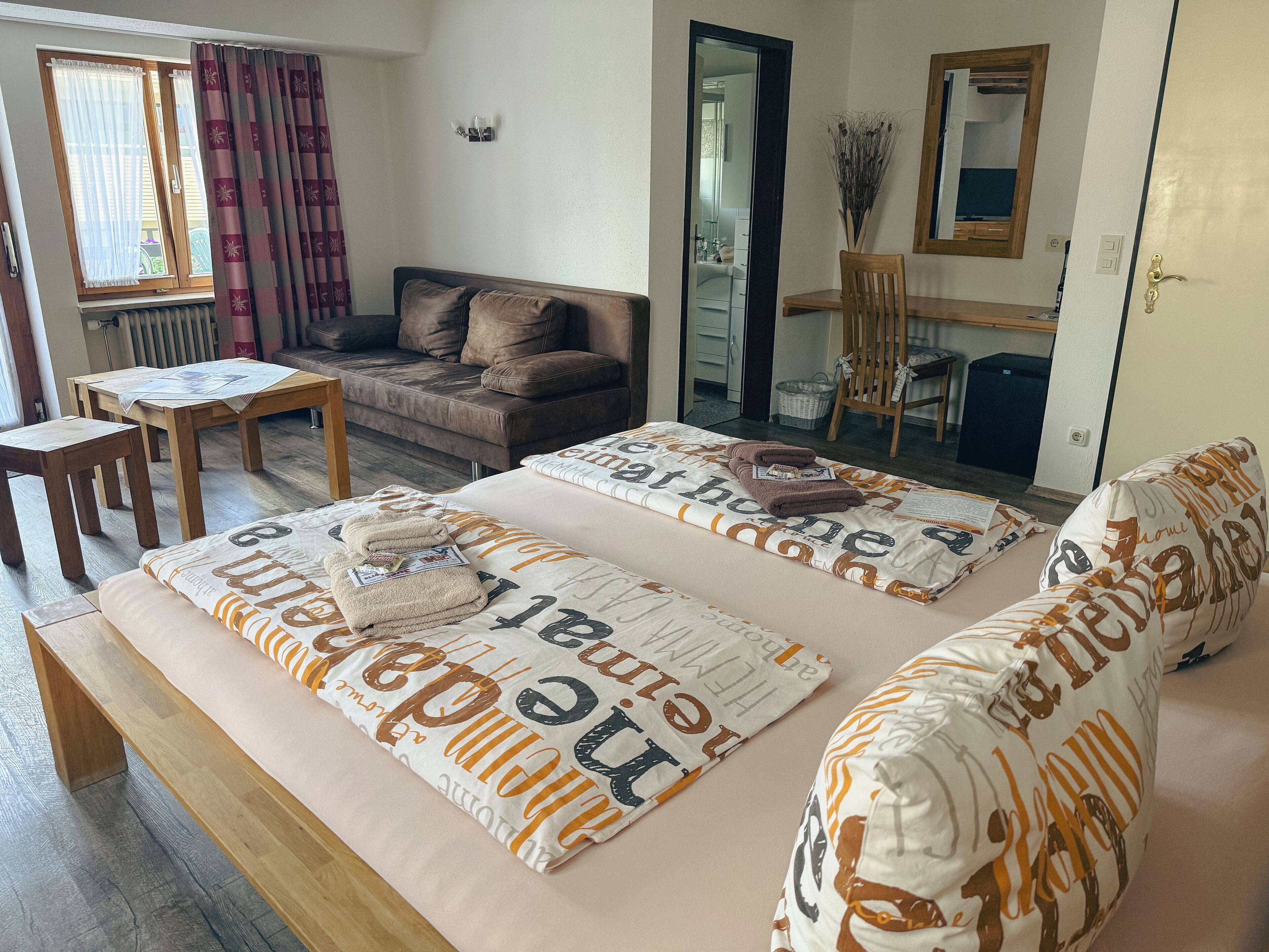 Double Room | Free WiFi