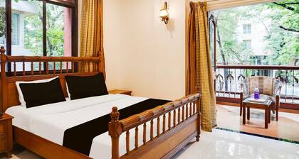 Super Townhouse Oak Prabhat Road