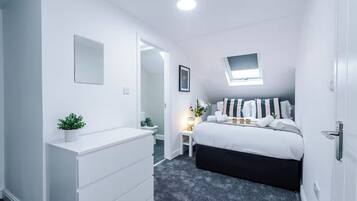 Maison | Wi-Fi gratuit, draps fournis