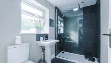 House | Bathroom