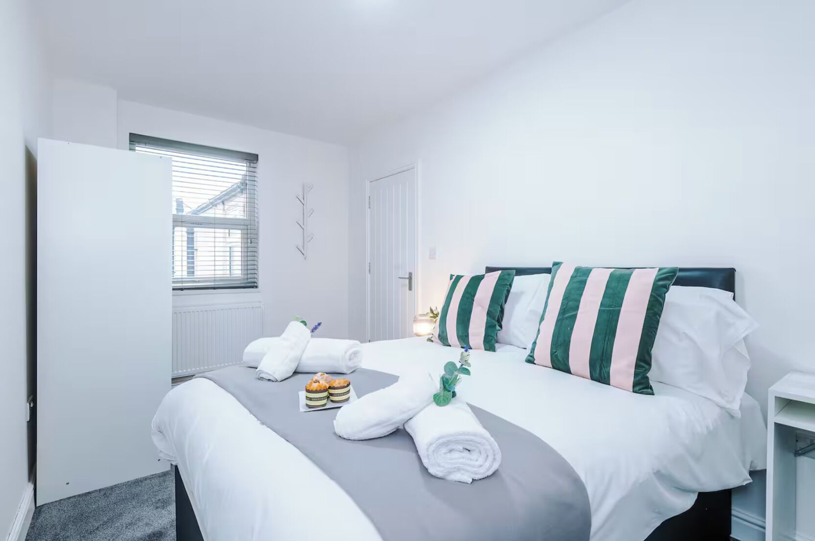 Maison | Wi-Fi gratuit, draps fournis