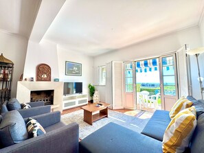 Living room - Monte Gordo Vila Verde by Homing (Castro Marim)