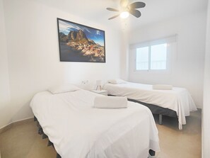 2 bedrooms, iron/ironing board, free WiFi, bed sheets