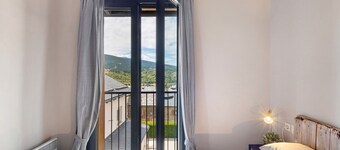 Ideal Apartment in Osséja