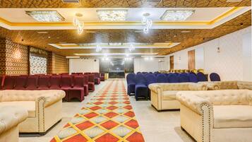 House | Perincian bahagian dalam