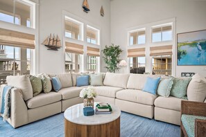 Smart TV, fireplace, DVD player, books