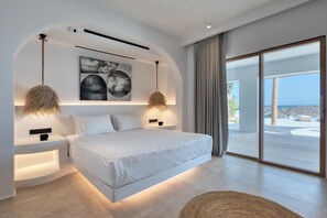 6 bedrooms, iron/ironing board, free WiFi, bed sheets - The Ultimate Luxury Beachfront Escape in Mykonos (Mykonos)