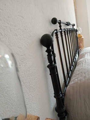 2 makuuhuonetta, vuodevaatteet