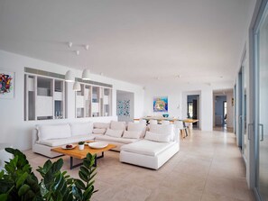 Smart-TV, Stereoanlage