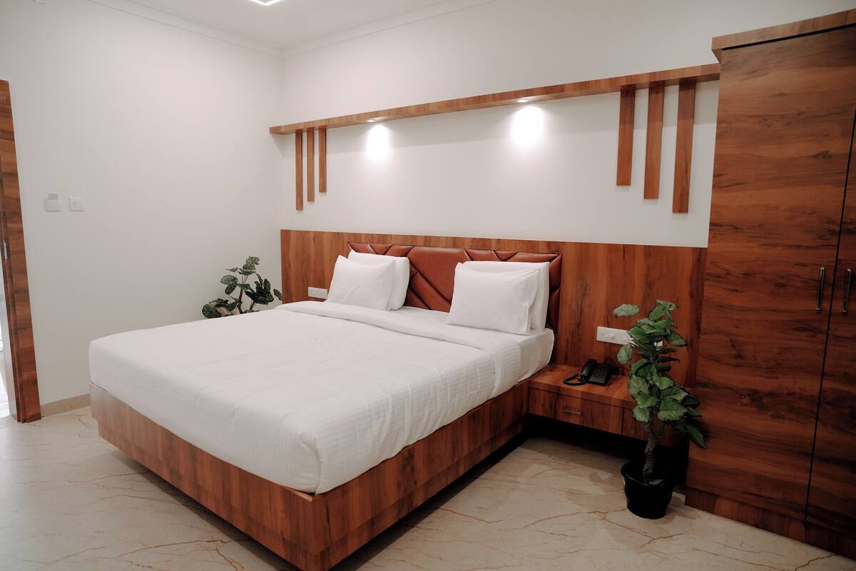 Deluxe Room | Meja 