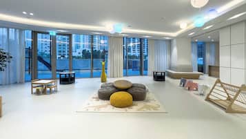 Area giochi per bambini (al coperto)