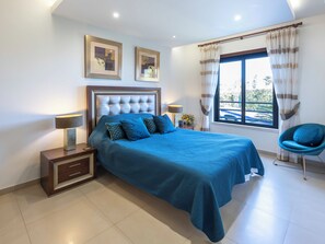 1 bedroom, travel cot, WiFi, bed sheets - Mar da Luz - Praia da Luz (Luz)