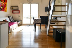 Interior - Spacious duplex for 7 guests – overlooking the channel in La Chaume (Les Sables-d´Olonne)