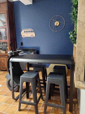 Dining - RENOVATED GITE COZY MONEIN SLEEPS 8 (Monein)