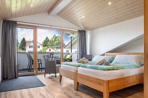 2 slaapkamers, een strijkplank/strijkijzer, wifi, beddengoed